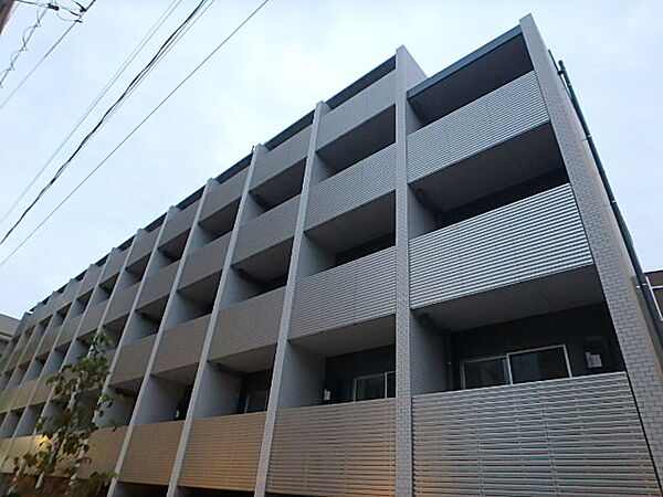 東京都板橋区中丸町(賃貸マンション1K・3階・25.73㎡)の写真 その1