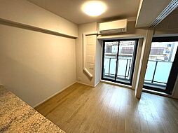 エステムプラザ横濱関内 11階1LDKのリビング/ダイニング