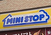 ミニストップ徳島川内町榎瀬店 261m