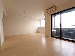 東急東横線 代官山駅 徒歩4分の賃貸マンション 8階2LDKのリビング/ダイニング