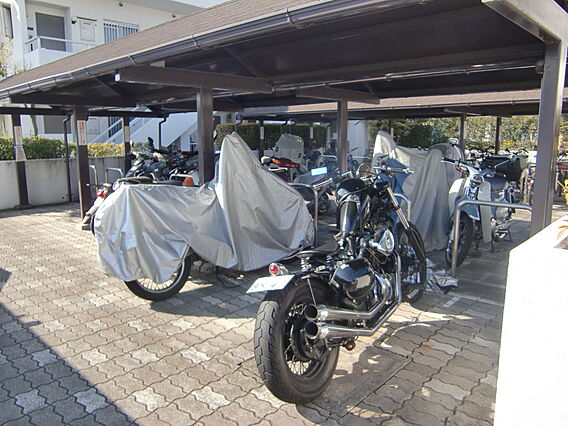 バイク置場