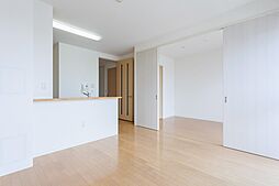 URアルビス緑丘 6階2DKのリビング/ダイニング