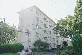 UR富田  ｜ 大阪府高槻市牧田町（賃貸マンション1LDK・3階・45.81㎡） その1