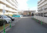 敷地内3（駐車場）