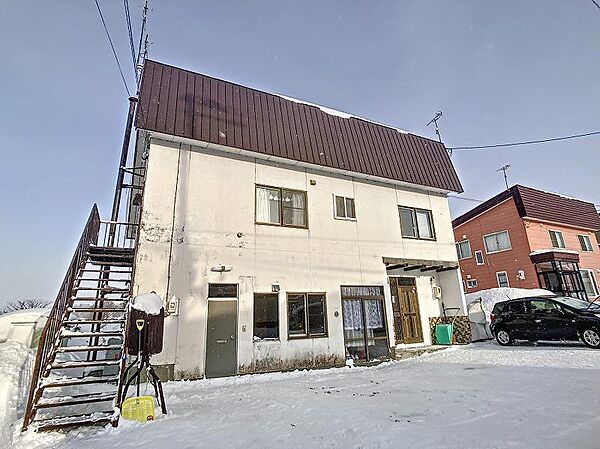 detached 北海道深川市音江町1丁目
地図を見る