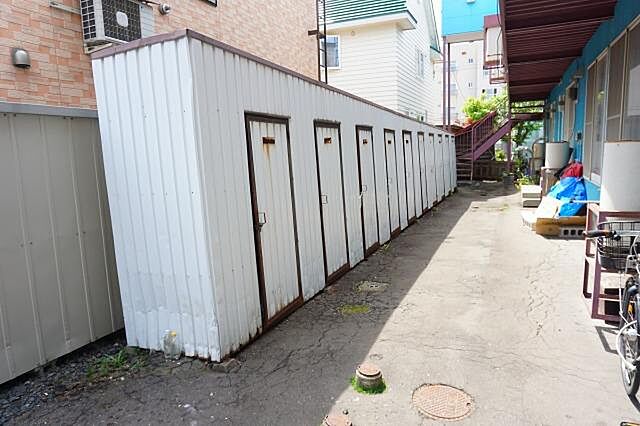 その他