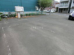 6 / 9