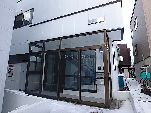 2 / 9