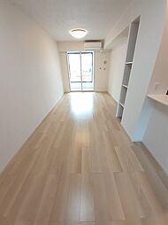 クルールD 103 1階1LDKのリビング/ダイニング