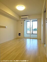 ベルヴィオラKVIII 102 1階1LDKのリビング/ダイニング