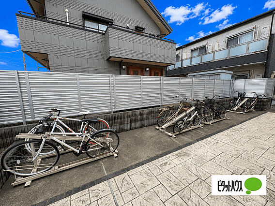 ◇■自転車置場...