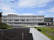 新潟医療技術専門学校臨床検査技師科・看護学科 1496m