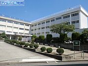 新潟市立東青山小学校 335m