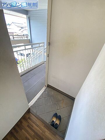 玄関