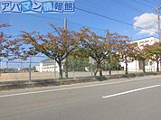 新潟市立亀田西中学校 1990m