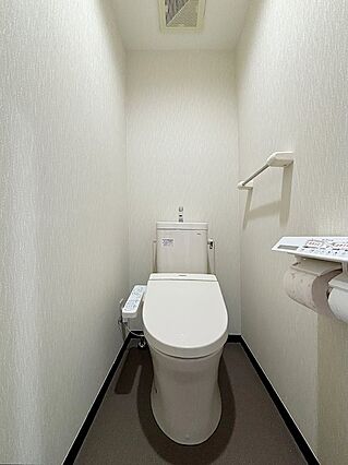 トイレは温水洗...