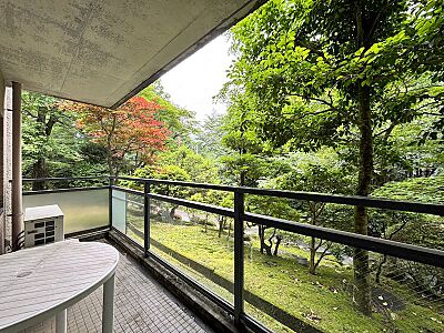 外観:落ち着いた環境と豊かな自然に癒される ビューバス仕様の戸別温泉付き贅沢ヴィラ 外観:落ち着いた環境と豊かな自然に癒される ビューバス仕様の戸別温泉付き贅沢ヴィラ