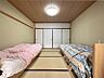 その他：【和室】約8畳の和室です。現在は寝室としてご利用されています。