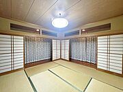 ≪和室≫　1階にある8帖の和室。広縁もあるので広く感じます。