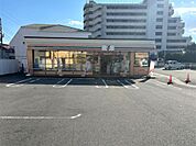 セブンイレブン 伊東猪戸店（443m）