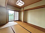 【和室】落ち着いた6帖の和室です