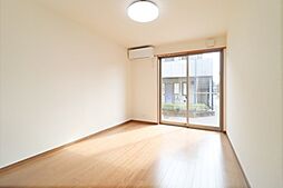 JR東北本線 宇都宮駅 バス16分 仁良塚街道入口下車 徒歩6分の賃貸アパート 1階1Kのリビング/ダイニング