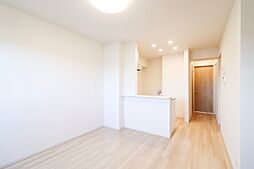 東武宇都宮線 東武宇都宮駅 バス15分 山崎街道入口下車 徒歩8分の賃貸アパート 2階3LDKのリビング/ダイニング