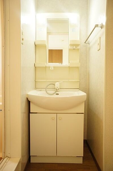 apartment 栃木県河内郡上三川町大字上三川
物件地図