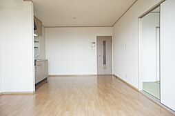 ユニヴェール 2LDKの写真