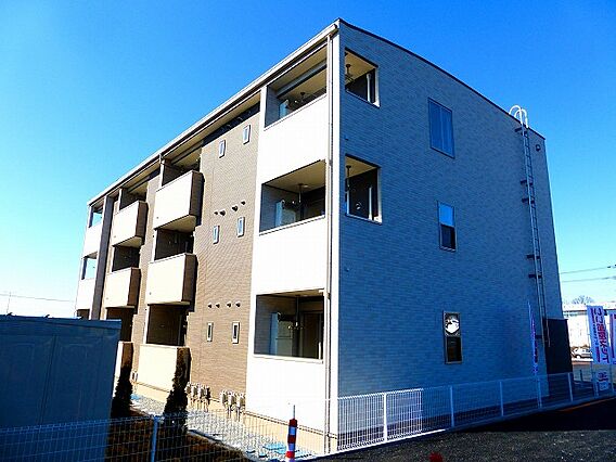 ラ・フランセ大沼_外観_2