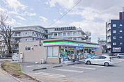 ファミリーマート宇都宮今泉三丁目店 189m