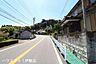 外観：前面道路含む現地写真
