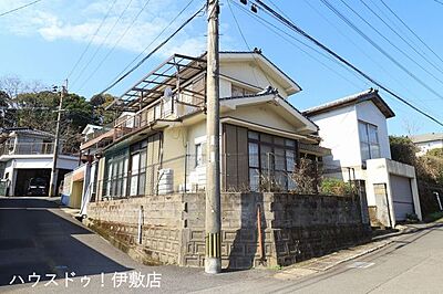 外観:【外観写真】・東南角地!陽当たり良好! 外観:【外観写真】・東南角地!陽当たり良好!