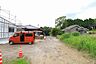 外観：前面道路含む現地写真