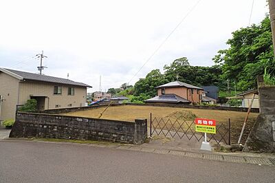 外観：【外観写真】・敷地86.26坪と広々・平屋用地としてもいかがでしょうか