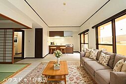 リビング/ダイニングの画像