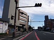 植村病院■診療科目 内科・外科・循環器科・消化器科・呼吸器科・心臓血管外科・救急科■診療時間 午前8時から午後10時 800m