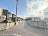 外観：【前面道路】東側前面道路