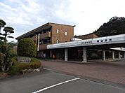 郡山支所[郡山支所]郡山支所は、地域の拠点として、また、地域社会のふれあいの場としての機能を発揮するために、市民サービスの向上に努めています。 1140m
