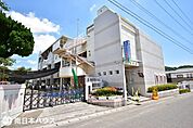 共立幼稚園【共立幼稚園】学校法人共立学舎鹿児島市池之上にある幼稚園です建学の精神正しく、やさしく、強く教育目標自分で考え、自分で判断して、自分で正しい行動ができる子どもの芽 960m