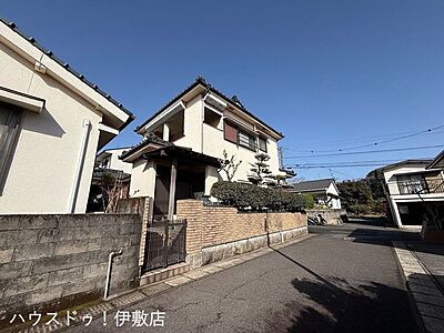 外観:【外観写真】・団地内平坦地の角地・敷地58坪と広々・永吉団地第二ちびっこ広場まで徒歩2分 外観:【外観写真】・団地内平坦地の角地・敷地58坪と広々・永吉団地第二ちびっこ広場まで徒歩2分