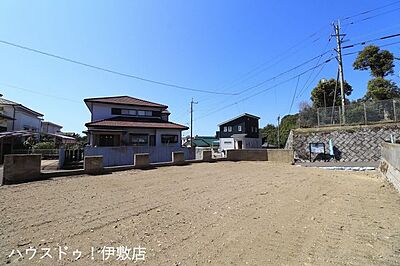 外観:【外観写真】南西角地で陽当たり良好! 外観:【外観写真】南西角地で陽当たり良好!