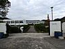 周辺：郡山小学校【鹿児島市立郡山小学校】は、郡山町に位置する1971年創立の小学校です。令和3年度の生徒数は244人で、12クラスあります。校訓は「峰越す虹の理想」です。 1760m