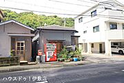 【外観写真】東南角地で陽当たり良好！
