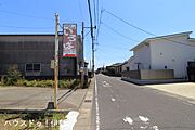 【前面道路】西側前面道路、南方面道路幅員約6.0ｍ