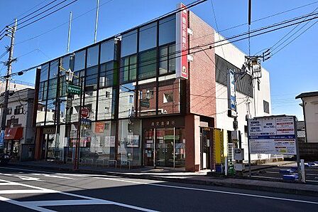 鹿児島銀行西田支店【鹿児島銀行西田支店】鹿児島市西田3丁目にある銀行です。営業時間窓口 平日 9:00~15:00ATM 平日 8:50~19:00、土日祝 9:00~19:00 240m