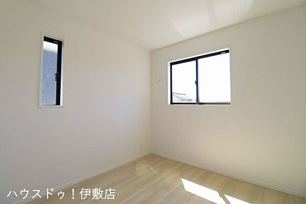 洋室を拡大表示