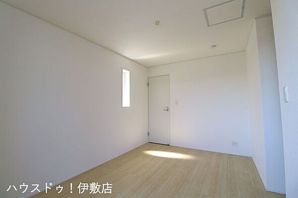 洋室を拡大表示