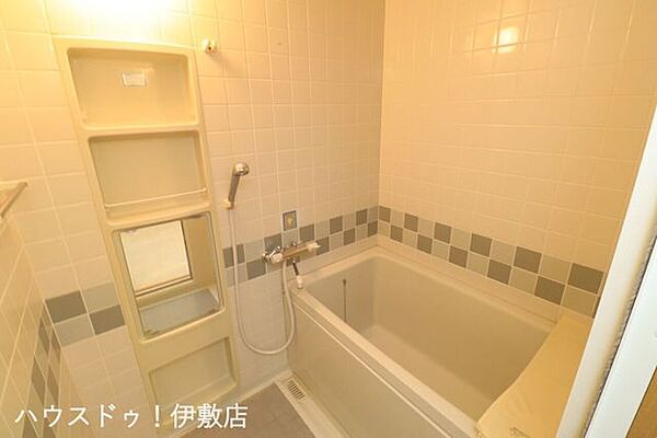 浴室を拡大表示