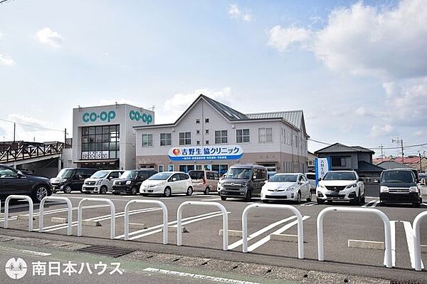 周辺を拡大表示